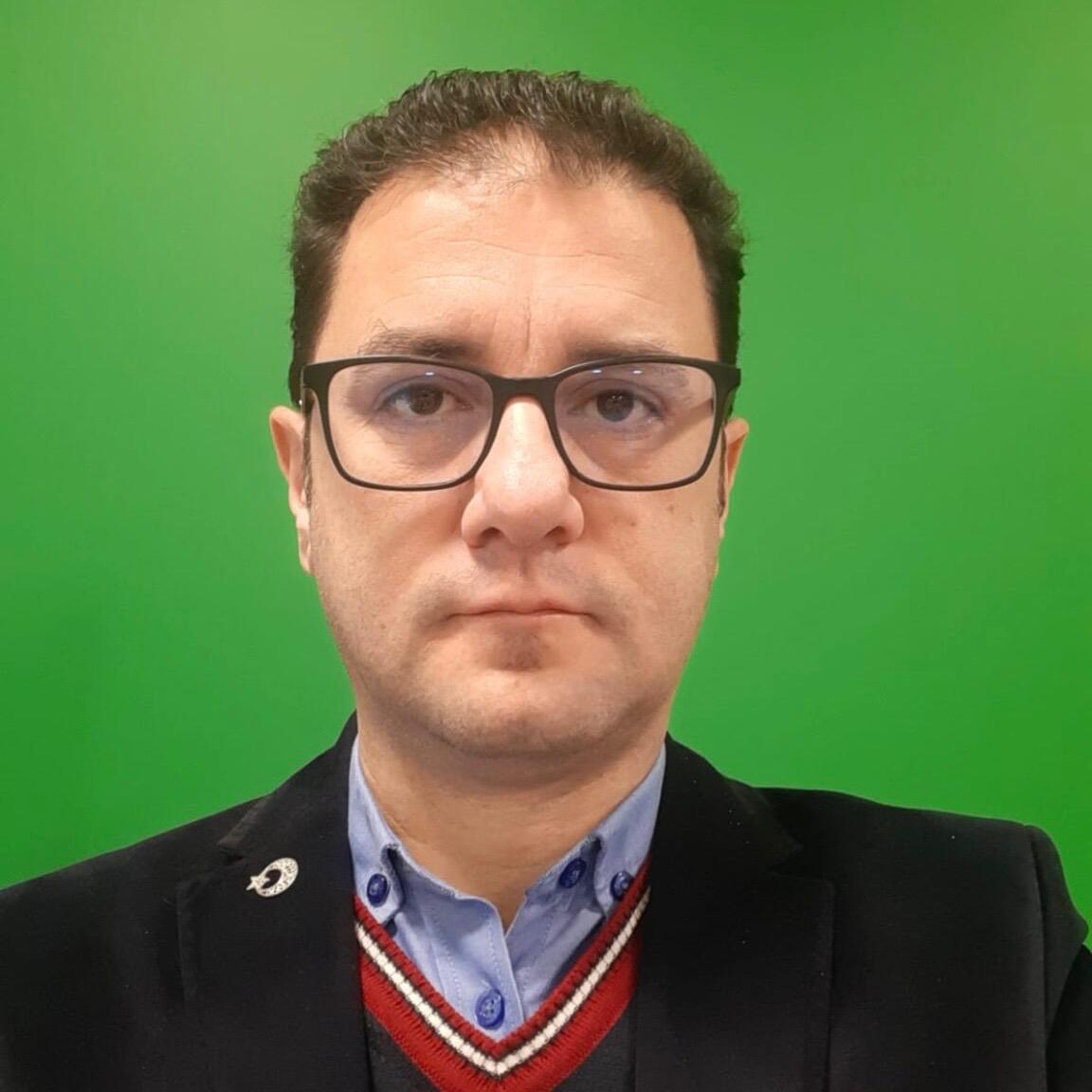 Dr. Erhan Sahin