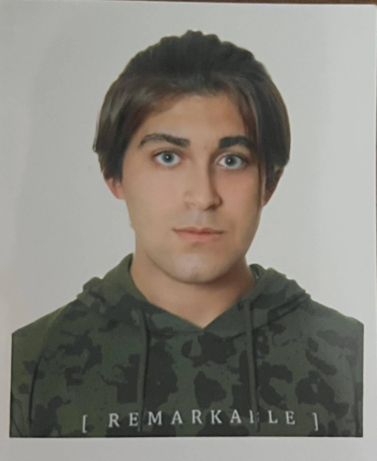 Mevlüt Erhan Altın